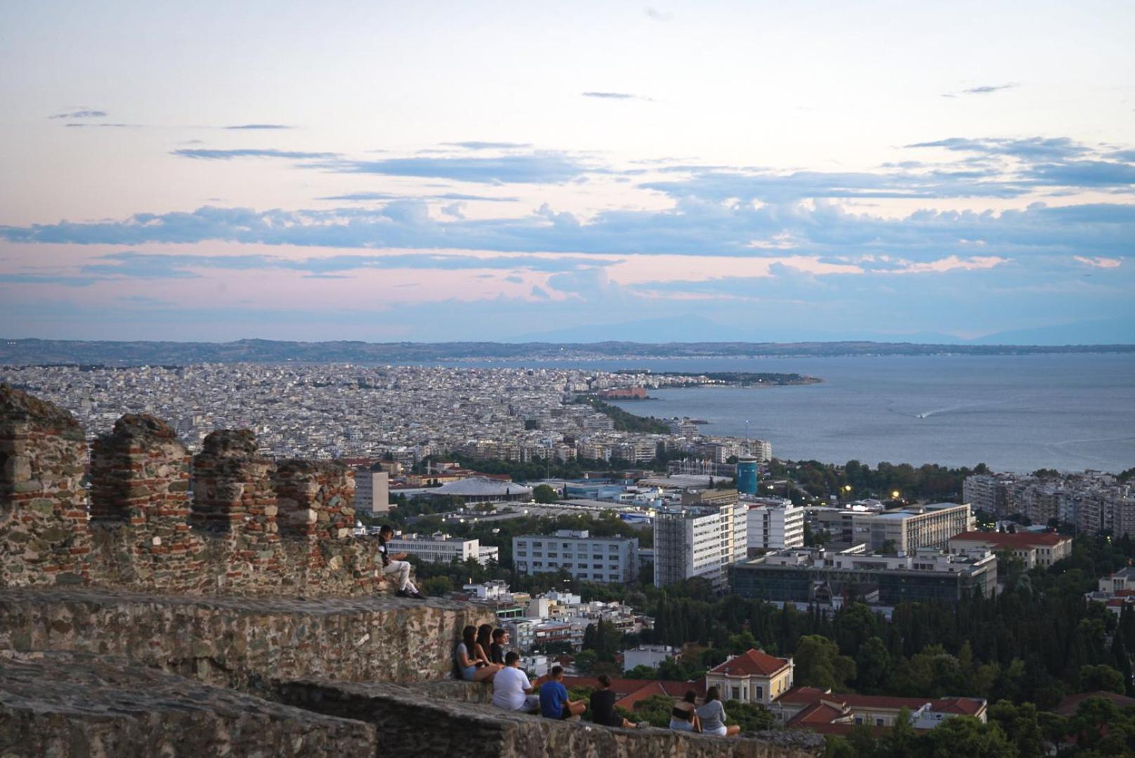 Appartement Beyond The Castle à Thessalonique Extérieur photo